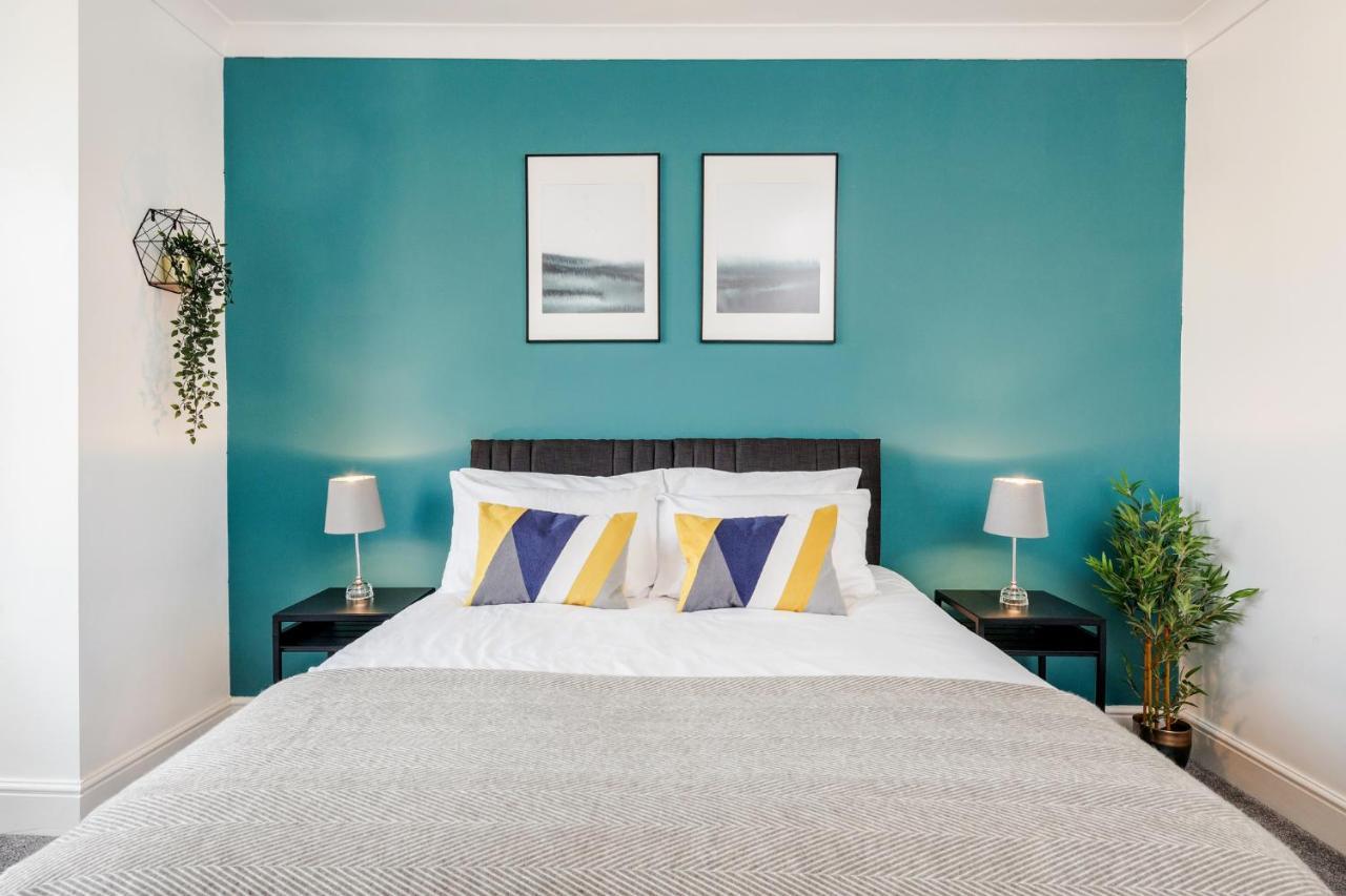 Business & Leisure 2 Bedroom & Parking By Damask Homes 일포드 외부 사진